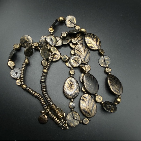 Boho Tribal Multi-Layered Chunky Beads Ethnic Inspired Necklace - Picture 6 of 6